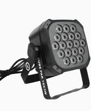 Light4Me CUBE PAR 19X3W RGBW LED Lichteffekt